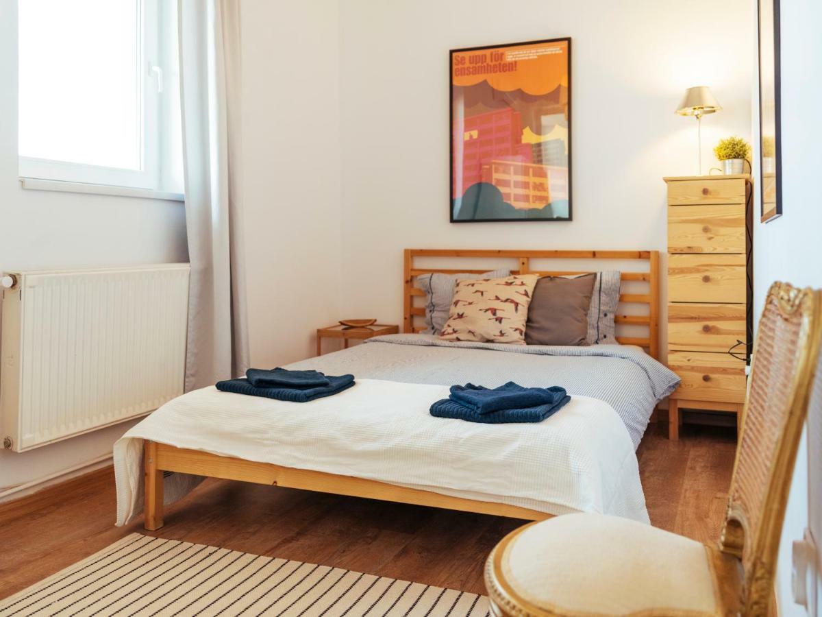 Parkview Apartment - Spectacular View & 2 Bedrooms Букурещ Екстериор снимка